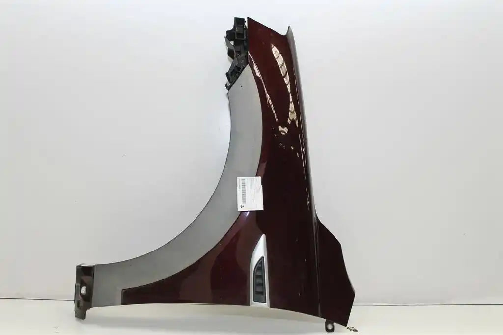 Used Holden, Captiva Left Guard Cg Captiva 7 (4Th Vin = C) 01/11 09/15 2012 – image 1 - All Good Parts