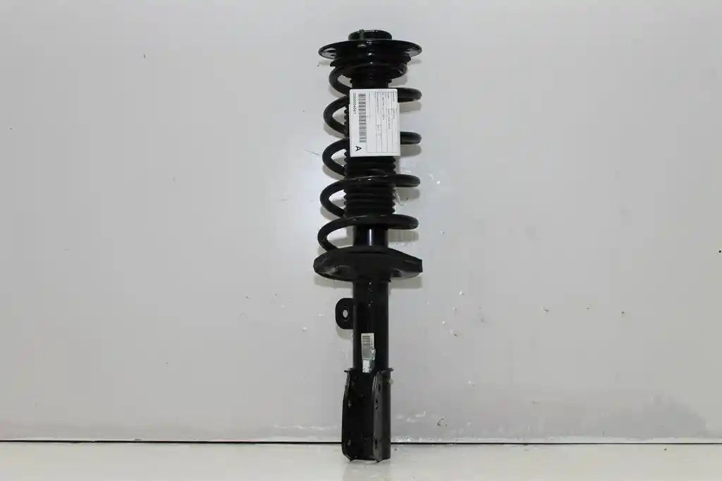 Used Holden, Captiva Right Front Strut Cg 2Wd Type 01/11 06/18 2012 – image 1 - All Good Parts