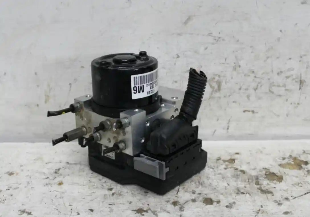 Used Holden, Epica Abs Pump/Modulator Ep 02/07 12/11 2007 – main images - All Good Parts