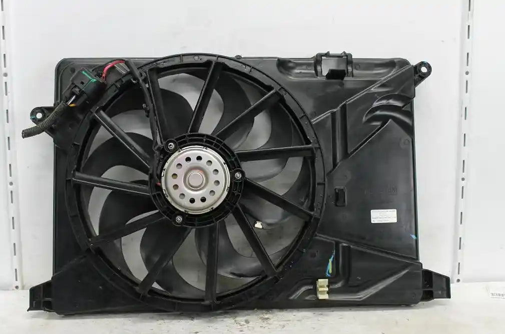 Used Holden, Trax Fan Rad Fan 1.4 Auto T/M Tj Series 08/14 12/20 2014 – image 1 - All Good Parts