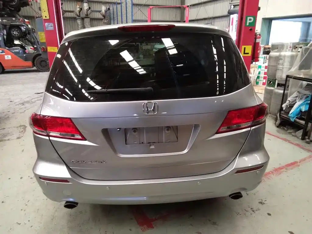 Used Honda Odyssey 2011 – image 4 - All Good Parts