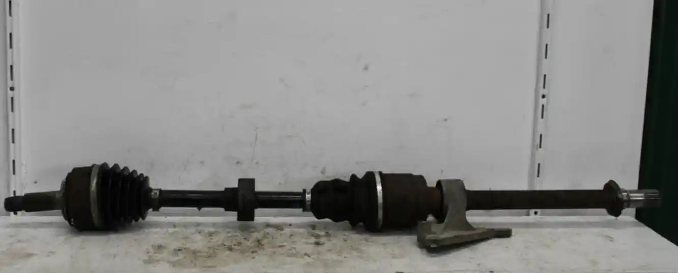 Used Honda, Accord Right Driveshaft 3.0, 7Th Gen, Cm (Vin Mrhcm), 09/03-10/07 P805 2003 – main images - All Good Parts