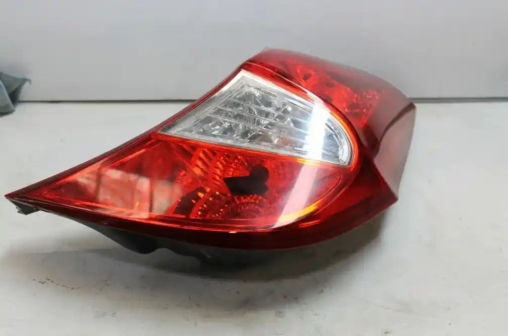 Used Hyundai, Accent Right Taillight Rb Hatch 05/11 12/19 2017 – image 1 - All Good Parts