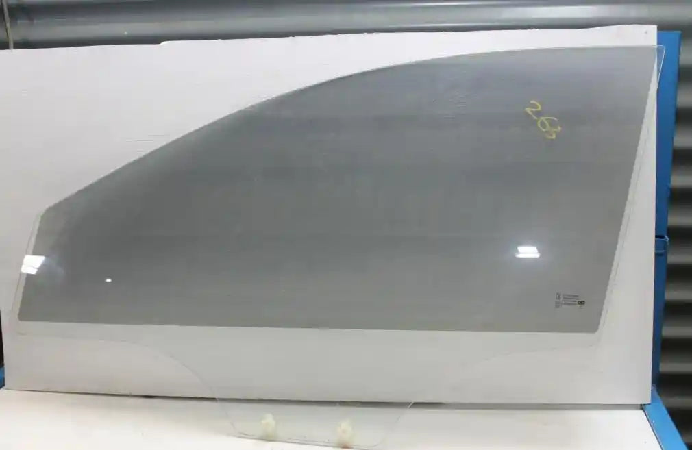 Used Hyundai, Accent Left Front Door Window Rb 05/11 12/19 2017 – image 1 - All Good Parts