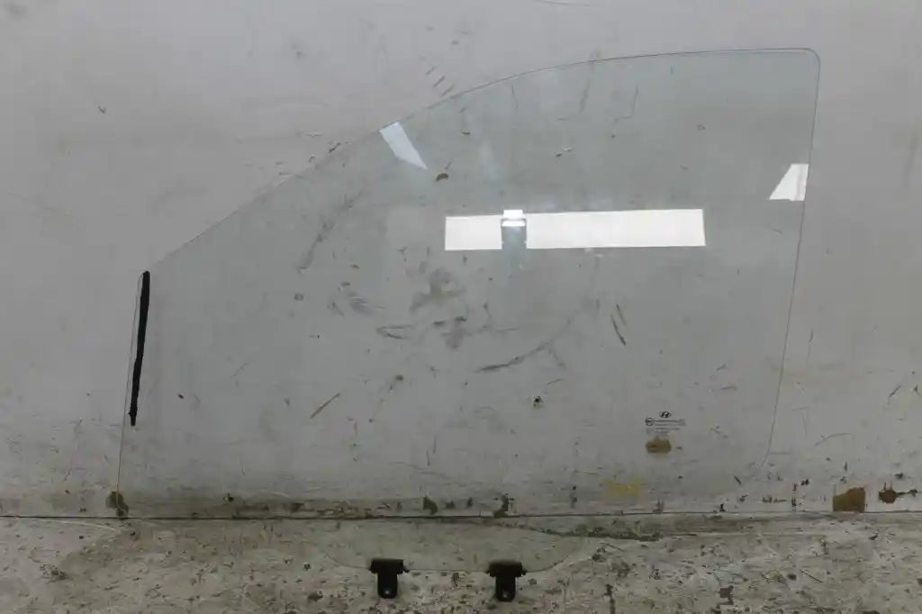 Used Hyundai, Iload/Imax Left Front Door Window Tq 11/07 03/21 2011 – image 1 - All Good Parts