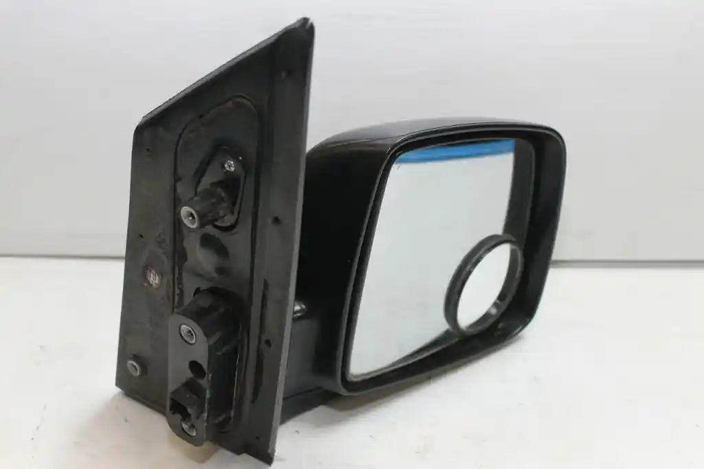 Used Hyundai, Iload/Imax Right Door Mirror Tq Manual Folding Type Black 11/07 03/21 2011 – image 1 - All Good Parts