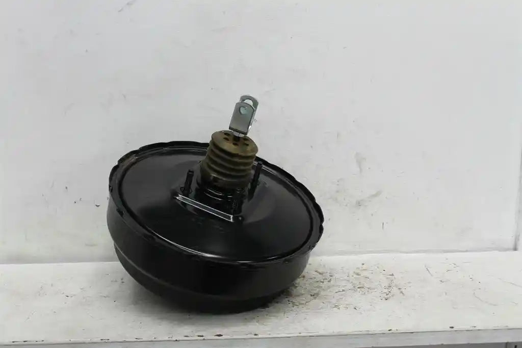 Used Hyundai, Santa Fe Brake Booster Diesel 2.2 D4Hb Dohc Turbo Cm 10/09 06/12 2010 – image 1 - All Good Parts