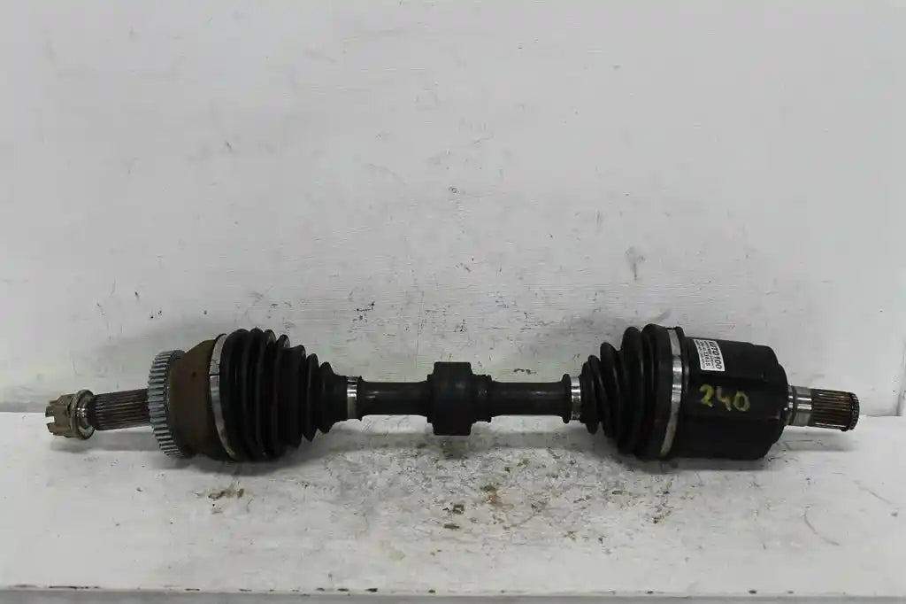 Used Hyundai, Santa Fe Left Driveshaft Front Auto T/M Diesel 2.2 D4Hb Cm 11/09 06/12 2010 – image 1 - All Good Parts