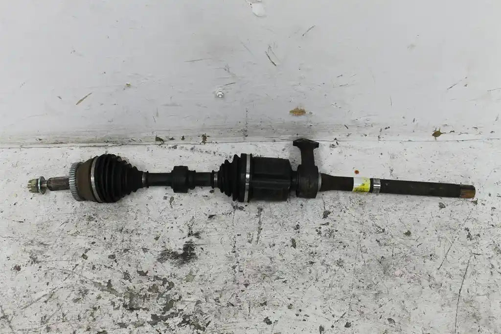 Used Hyundai, Santa Fe Right Driveshaft Front Auto T/M Diesel 2.2 D4Hb Cm 11/09 06/12 2010 – image 1 - All Good Parts