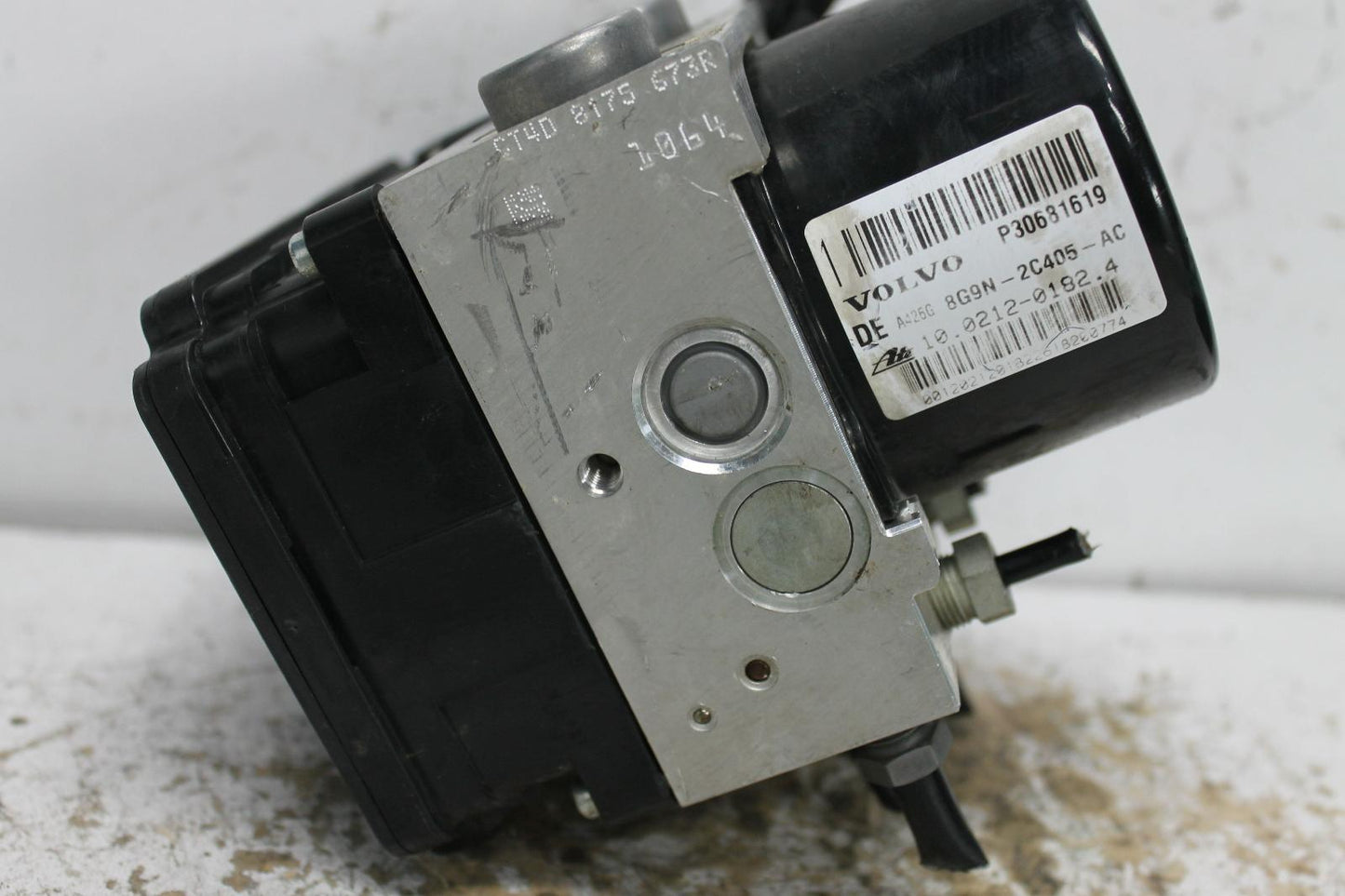 Used Volvo, S70/V70/C70 Abs Pump/Modulator V70 (Yv1Bw...) 03/08 01/13 2008 – image 2 - All Good Parts