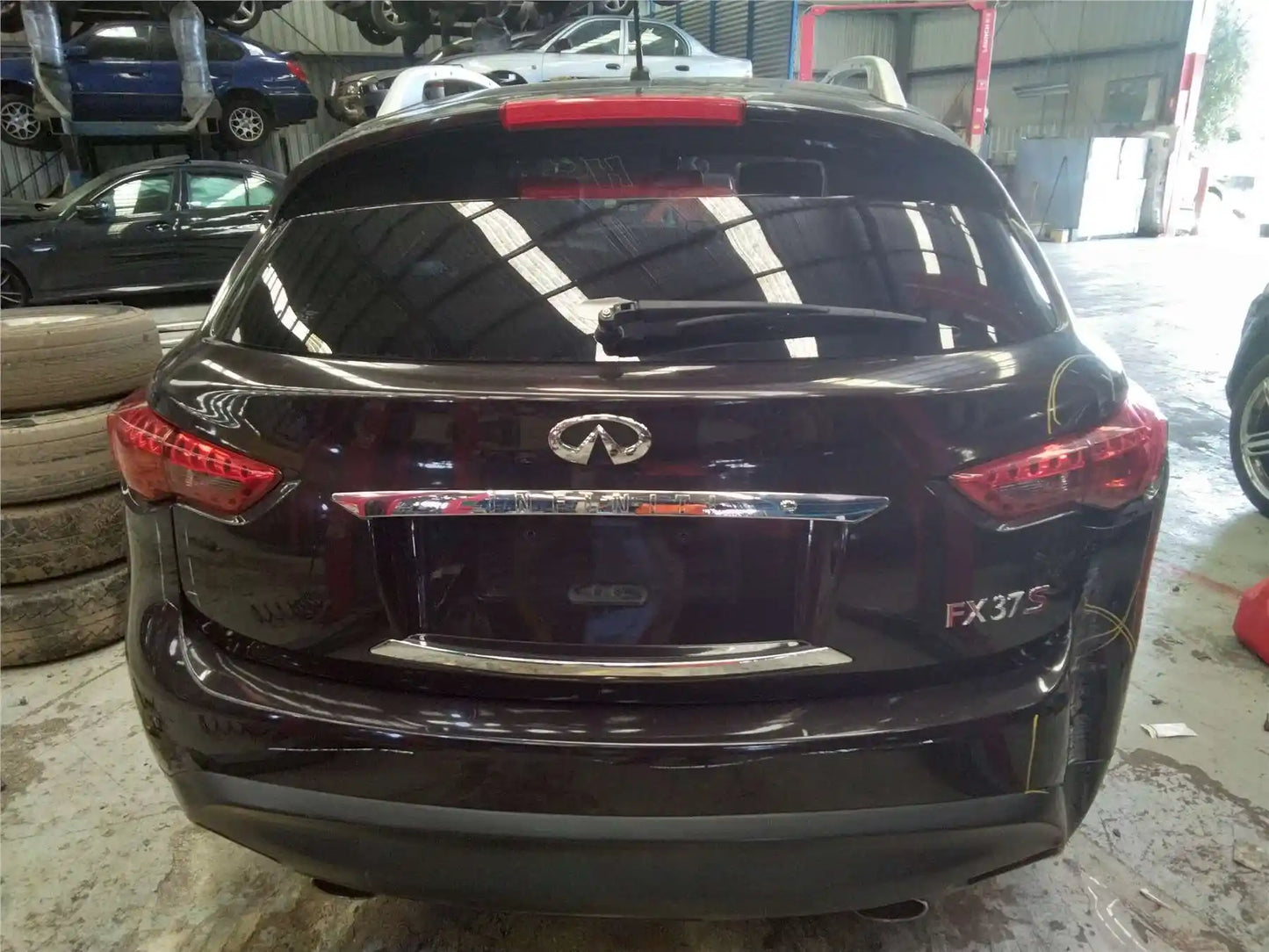 Used Infiniti FX37 2013 – image 4 - All Good Parts