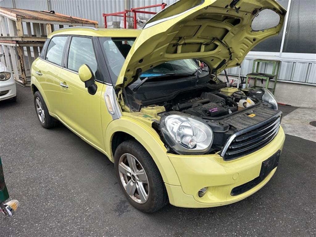 Used MINI, Cooper, Left Guard R60 Countryman 01/11-12/16 2012 – image 2 - All Good Parts