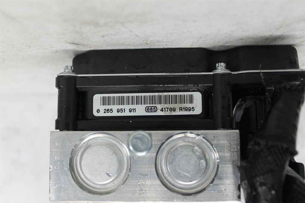 Jaguar, Xf Abs Pump/Modulator X250 06/08 05/15