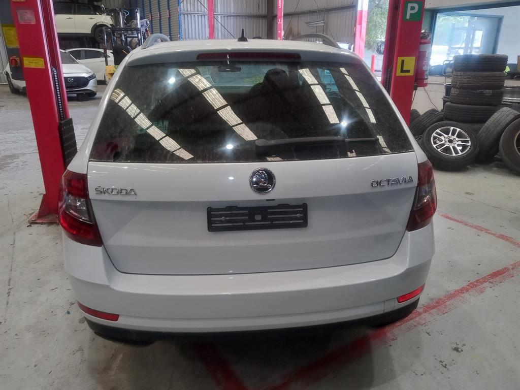 Used Skoda, Octavia Engine Petrol, 1.4, Turbo, Ne, Czda Code, 11/13-09/20 J41513 2019 – image 3 - All Good Parts
