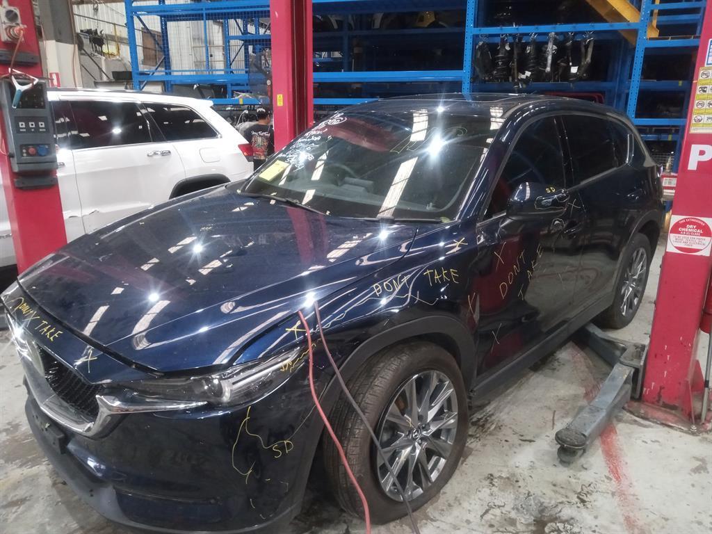 Used Mazda, CX5 Steering Wheel Leather Non Paddle Shift Type, Heated Type, Kf, 02/17 2019 – image 3 - All Good Parts