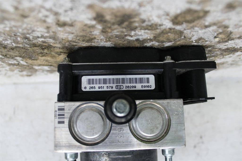 Used Subaru, Forester Abs Pump/Modulator P/N 27536Sc050 Vdc Type 02/08 12/12 2012 – image 2 - All Good Parts