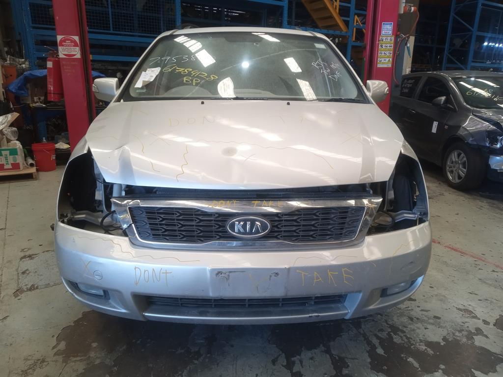 Used Kia, Carnival/Grand Carnival Left Indicator/Fog/Side Bumper Foglamp Vq, 12/05 12/14 2012 – image 2 - All Good Parts