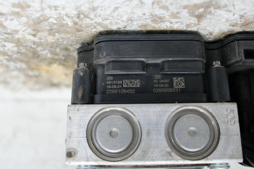 Used Nissan, Xtrail Abs Pump/Modulator T32 02/14 07/22 2016 – image 2 - All Good Parts