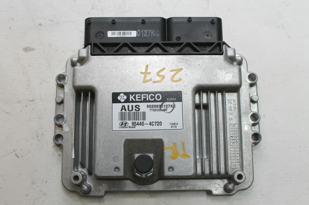 Used Hyundai, Iload/Imax Ecu Transmission Ecu 2.5 D4Cb Diesel Auto T/M P/N 954404C720 Tq 11/07 03/21 2011 – image 1 - All Good Parts