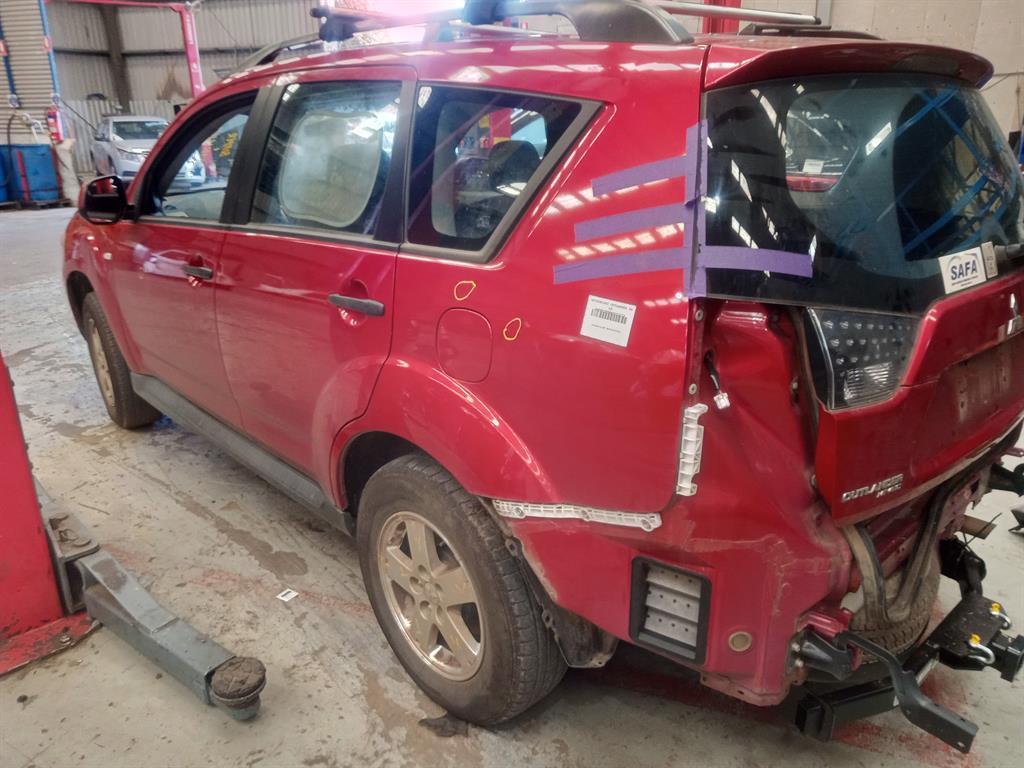 Used Mitsubishi Outlander 2010 – image 3 - All Good Parts