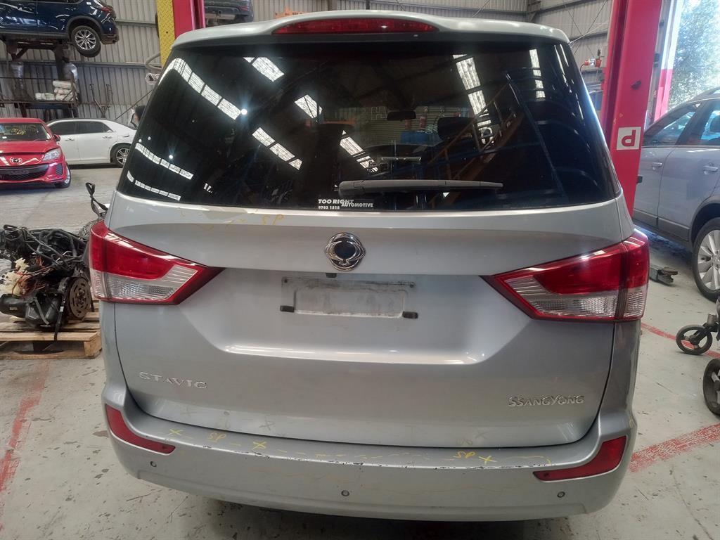 Used Ssangyong, Stavic Interior Mirror 06/13-01/16 2013 – image 4 - All Good Parts