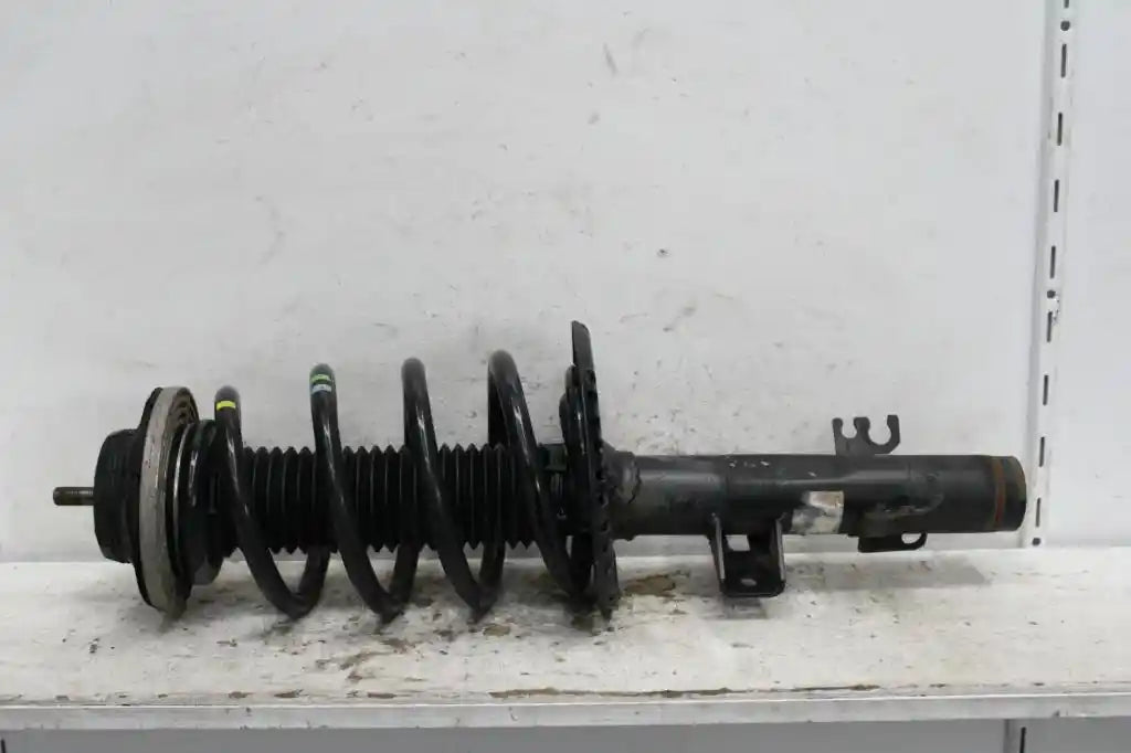 Used Volkswagen, Transporter Right Front Strut T5, 03/10-06/15 J77444 2012 – main images - All Good Parts