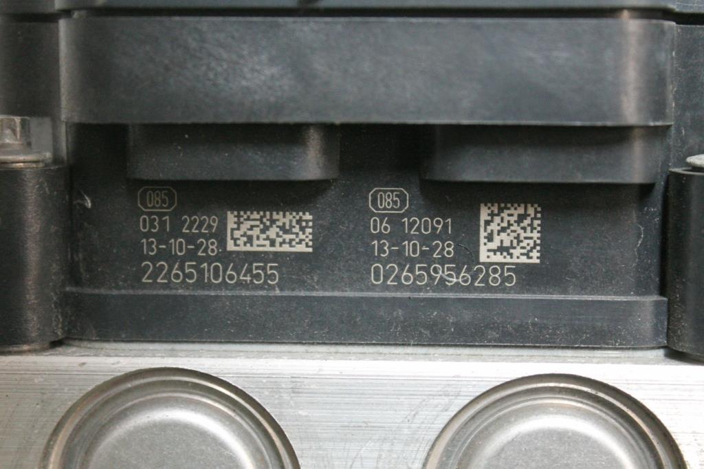 Used Renault, Captur Abs Pump/Modulator J87, 08/14-12/19 1989 2014 – image 2 - All Good Parts