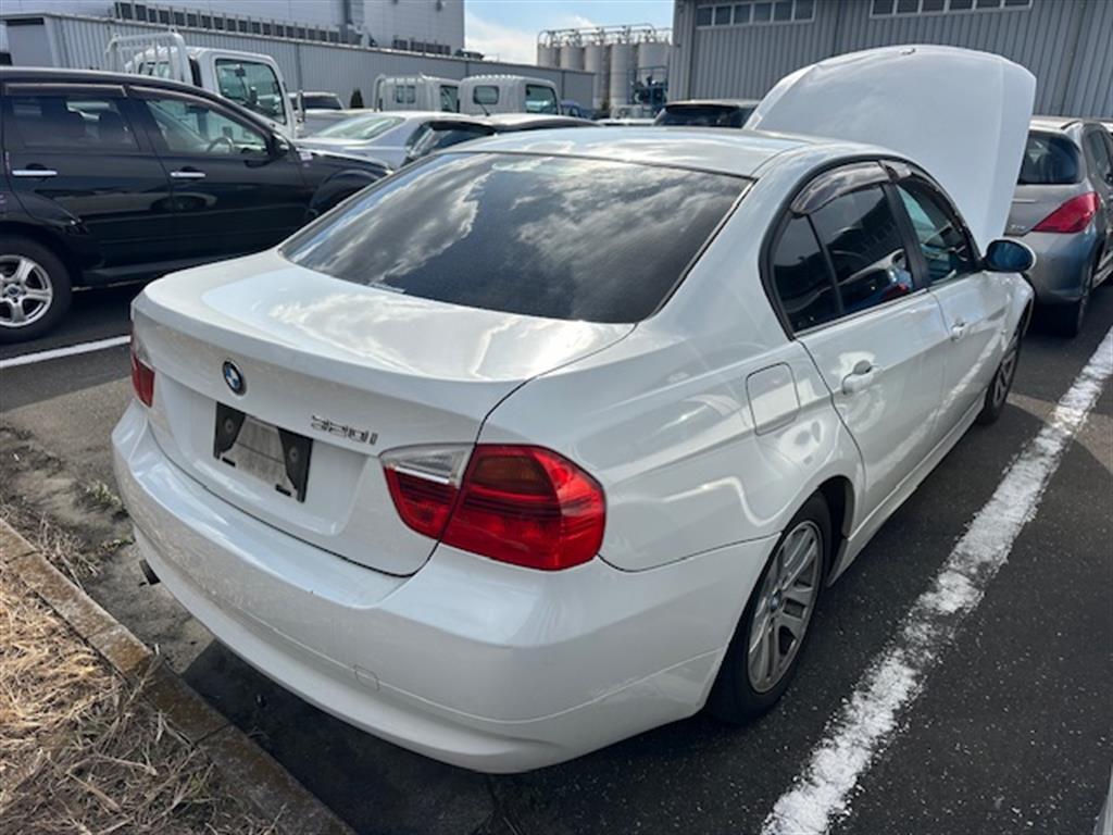 Used Bmw, 3 Series Left Guard E90/E91, Sedan/Wagon, Std Type, 03/05-04/12 2005 – image 4 - All Good Parts