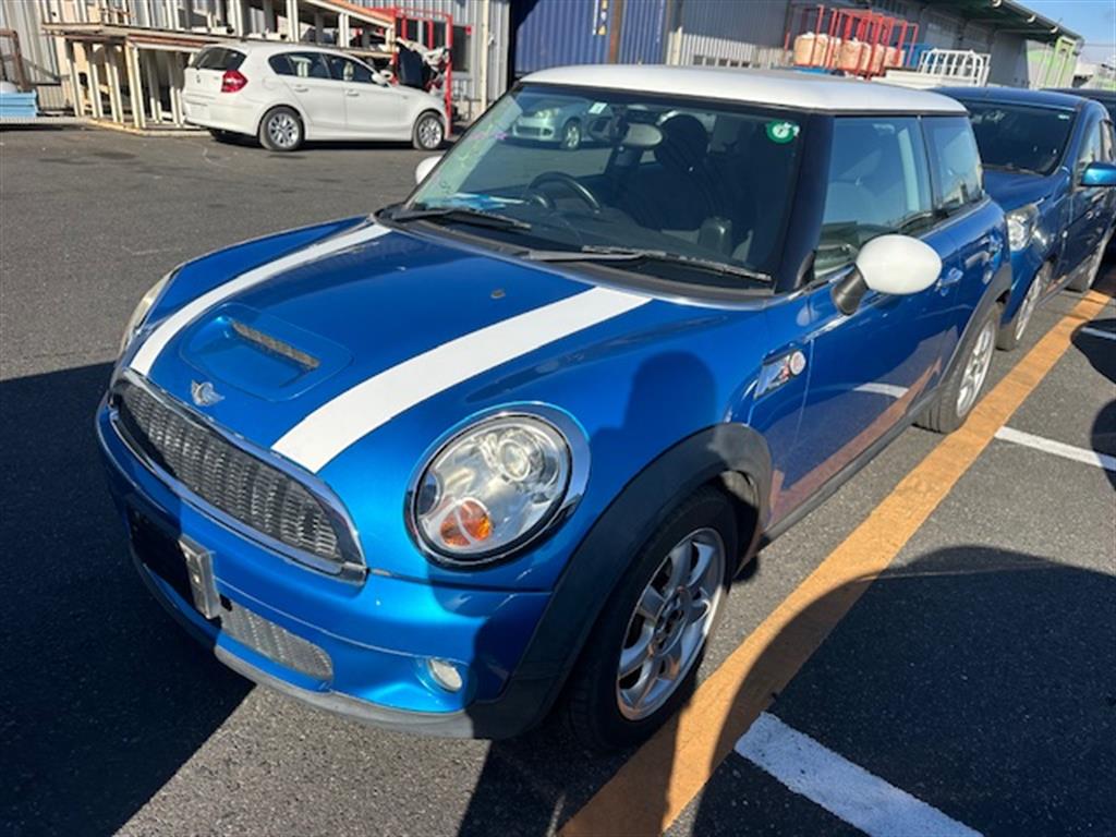 Used MINI, Cooper, A/C Condenser R55/R56/R57 03/07-12/10 2007 – main images - All Good Parts