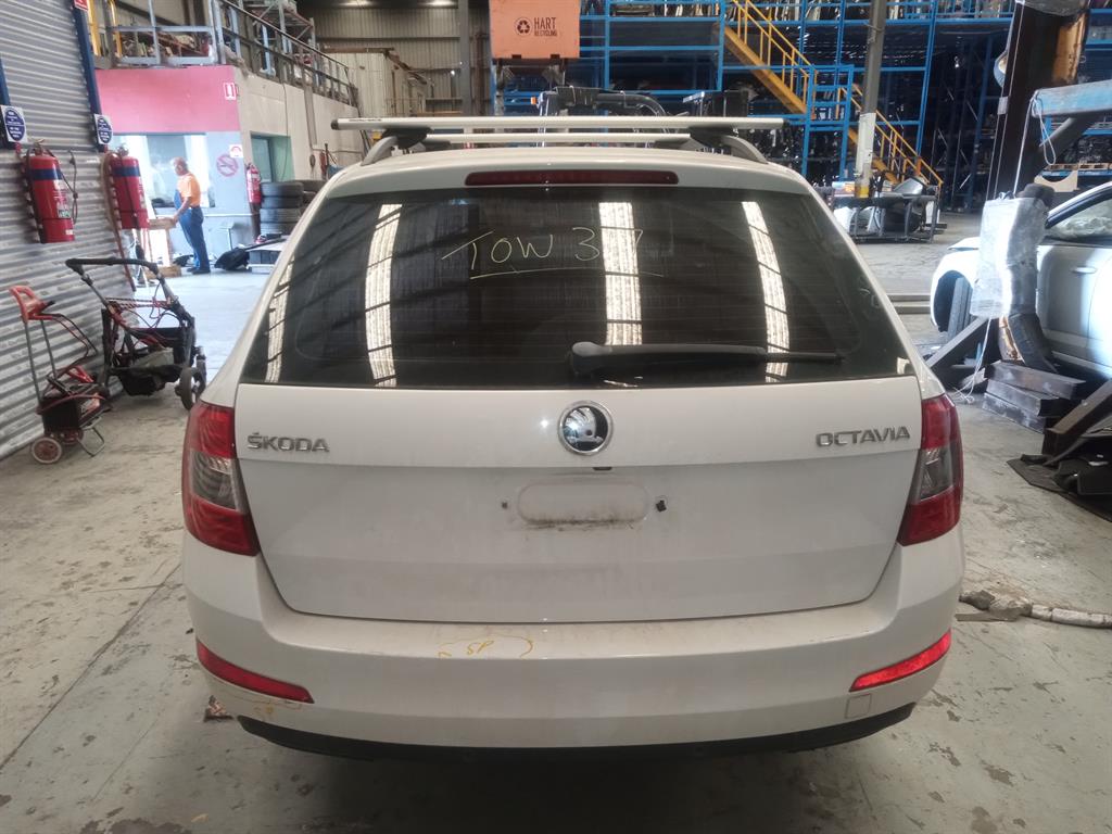 Used Skoda, Octavia Trans/Gearbox Auto, Fwd, Petrol, 1.4, Turbo, Ne, Ret Code, 09/13-09/20 2015 – image 4 - All Good Parts