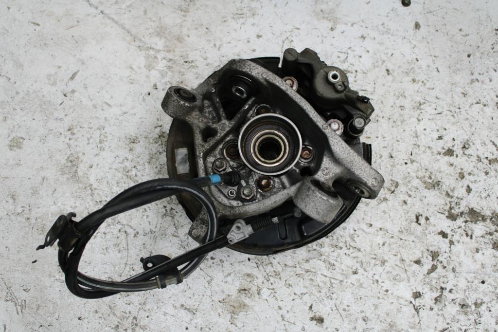 Used Lexus, IS250/IS250C Left Rear Hub Assembly Gse20R 2.5, Petrol, Is250, 11/05 06/13 2006 – image 2 - All Good Parts