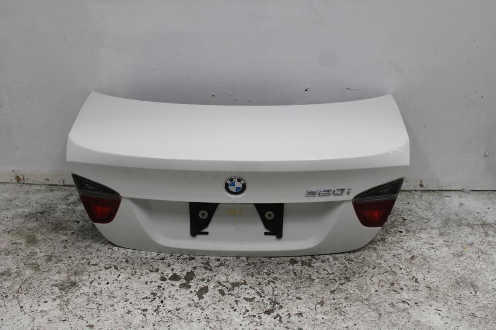 Used BMW, 3 Series Bootlid/Tailgate Bootlid E90, Sedan, Non Spoiler Type, 03/05 09/08 2005 – main images - All Good Parts