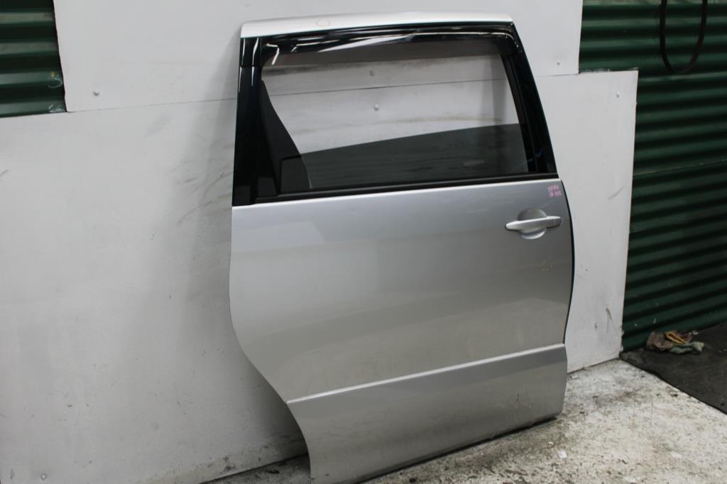 Used Toyota, Estima Right Rear Door Xr50 Aeras, W/ Mould Type, 05 19 (Import) 2007 – image 2 - All Good Parts
