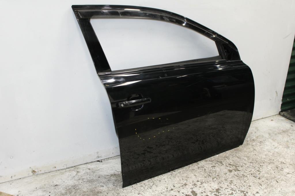 Used Suzuki, Kizashi Right Front Door Non Mould Type Fr, 12/09 01/17 2013 – image 2 - All Good Parts