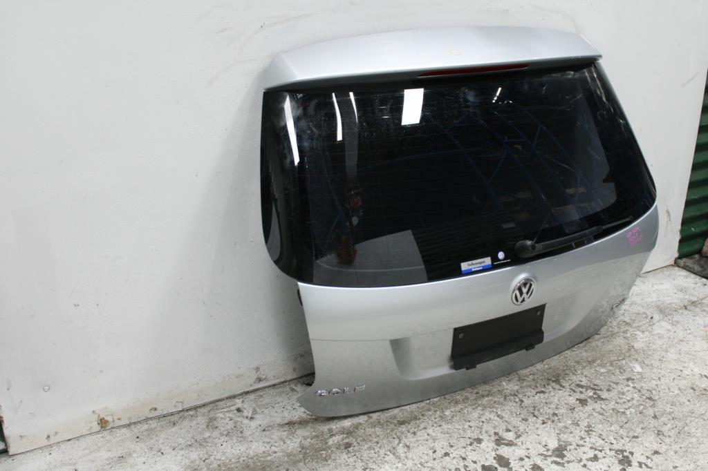 Used Volkswagen, Golf Bootlid/Tailgate Tailgate Gen 6, Wagon, 09/09 01/13 2009 – image 2 - All Good Parts