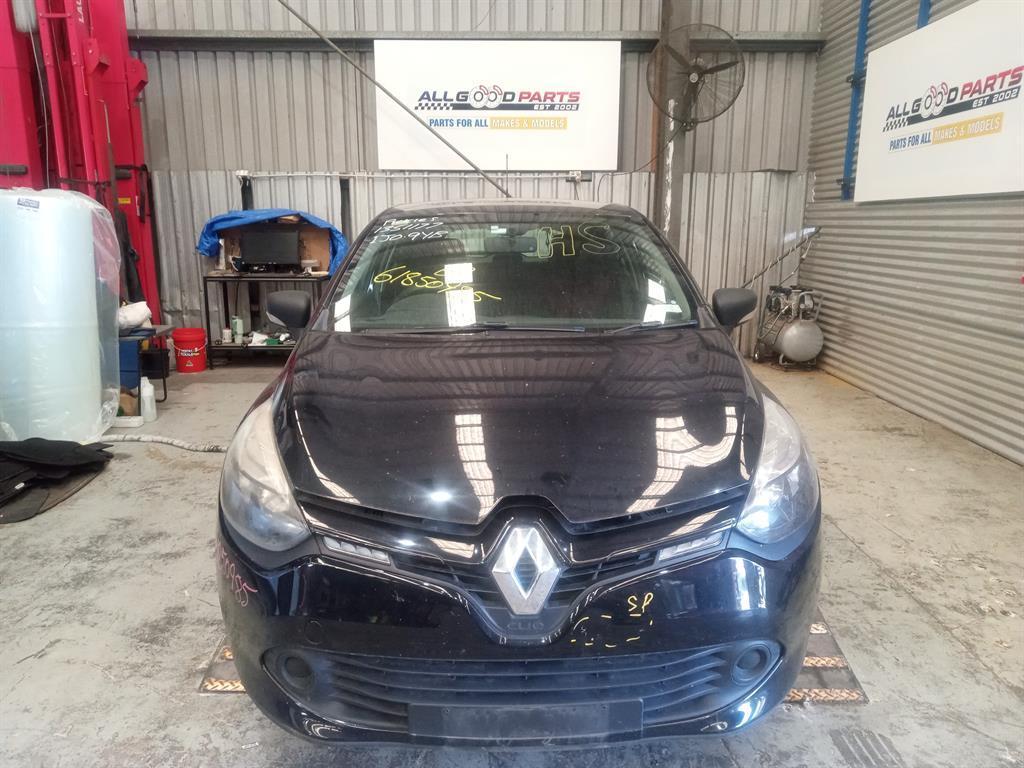 Used Renault Clio 2015 – main images - All Good Parts