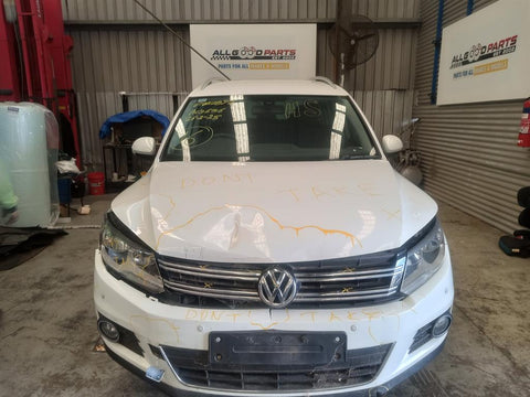 Volkswagen, Tiguan Turbo/Supercharger Petrol 2.0, Cawa/Cawb/Cczb/Cczd/Ccza/Cczc Code, 5N, 05/08 08/16