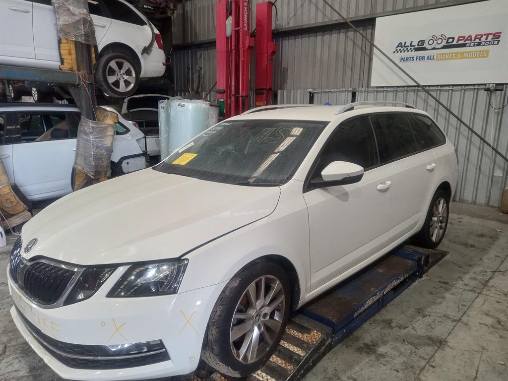 Used Skoda, Octavia A/C Compressor Ne Petrol/Diesel, Delphi, 09/13 09/20 2019 – image 5 - All Good Parts
