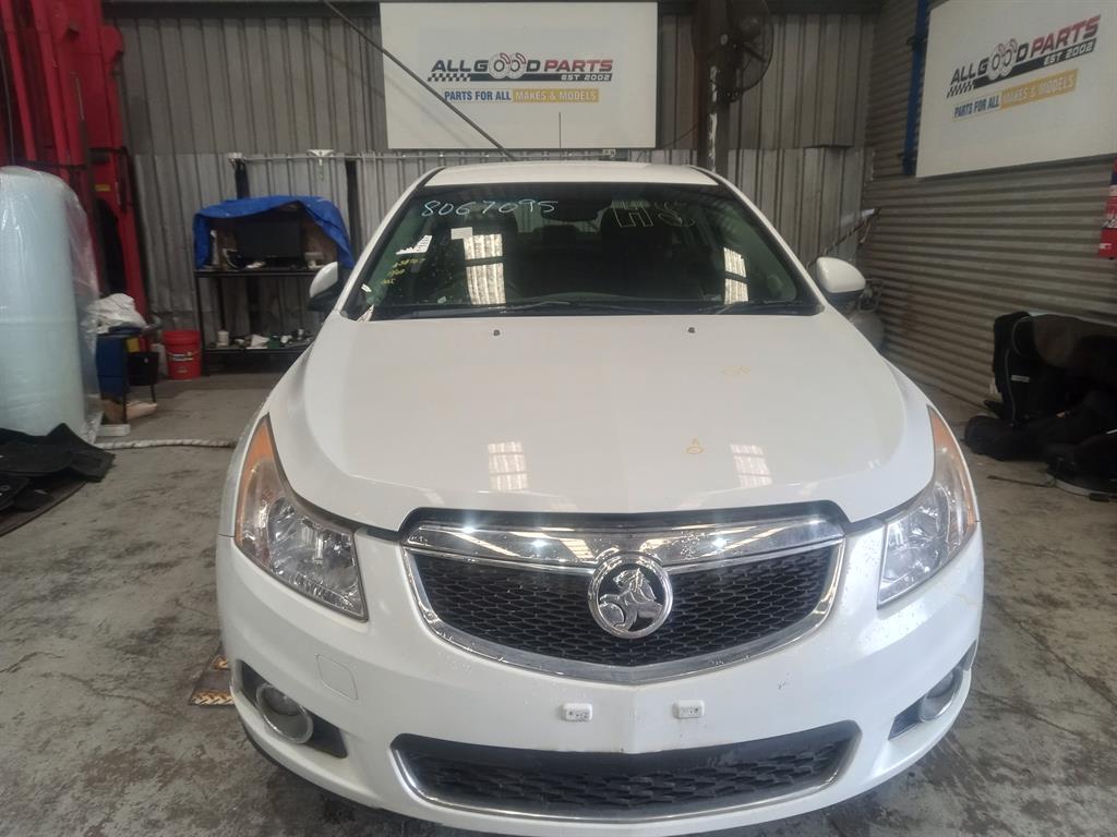 Used Holden, Cruze Left Front Hub Assembly Jg-Jh 1.8, Petrol, 105Pcd, 03/09 01/17 2014 – image 3 - All Good Parts