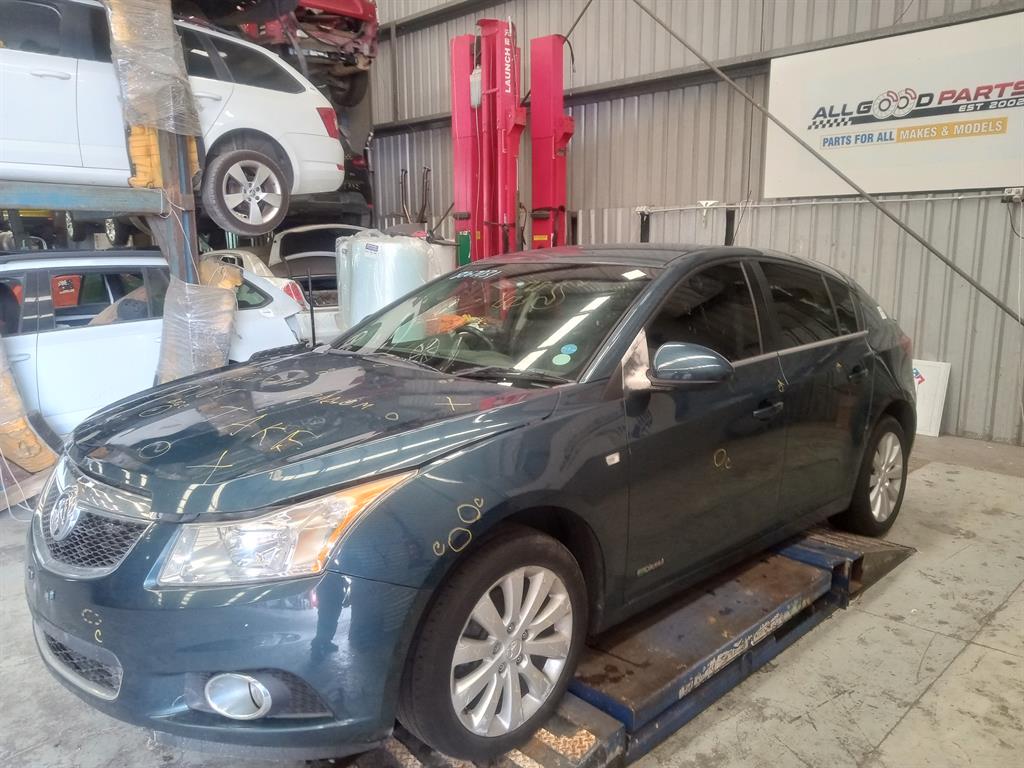 Holden, Cruze Left Front Hub Assembly Jg-Jh 2.0, Diesel, 115Pcd, 03/09 01/17