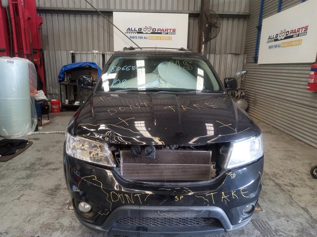 Used Fiat Freemont 2014 – main images - All Good Parts