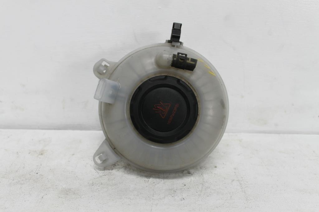 Used Skoda, Octavia Overflow Bottle Ne 09/13 09/20 2019 – main images - All Good Parts