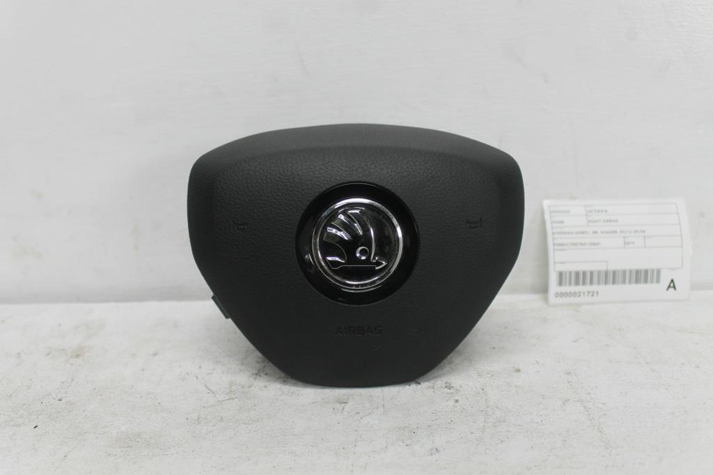 Used Skoda, Octavia Right Airbag Steering Wheel Ne, Wagon, 09/13 09/20 2019 – main images - All Good Parts