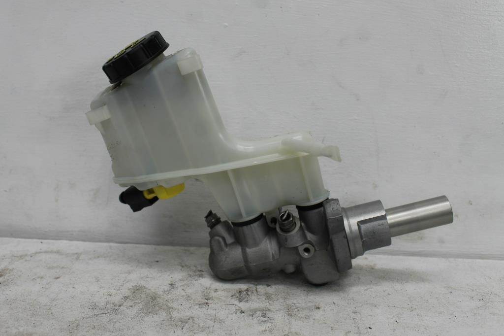 Used Skoda, Octavia Master Cylinder Ne 09/13 09/20 2019 – main images - All Good Parts