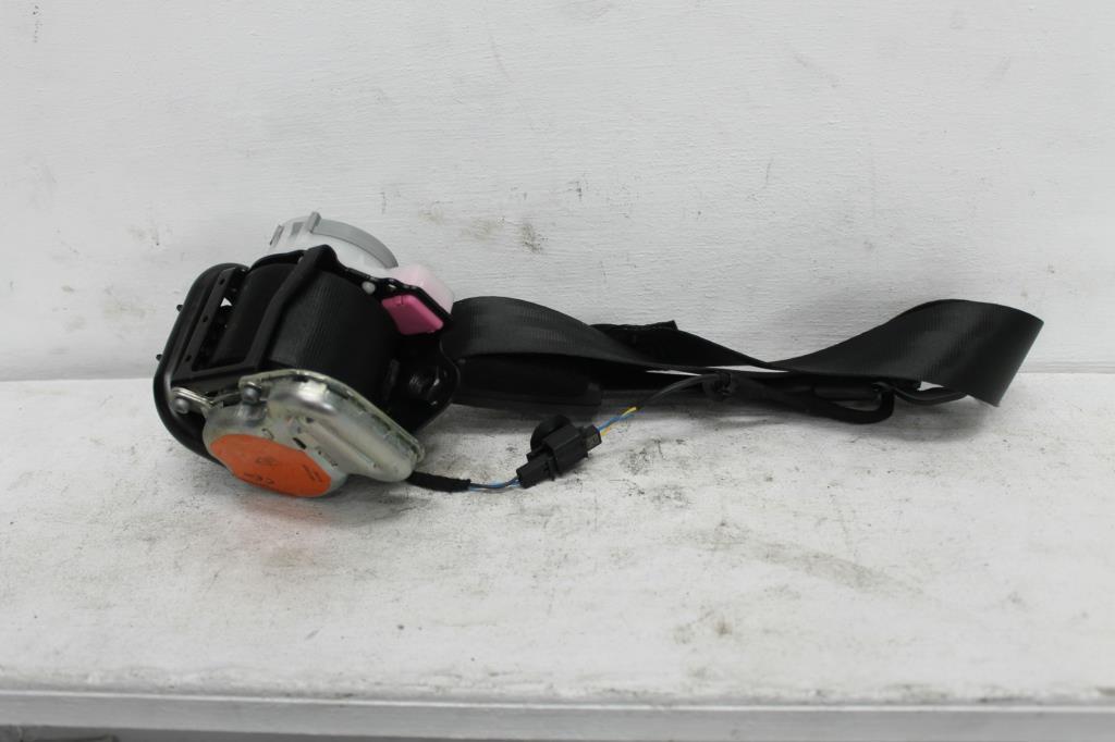 Used Skoda, Octavia Seat Belt Rh Front Assy (Belt And Stalk), Ne, 09/13 09/20 2019 – main images - All Good Parts