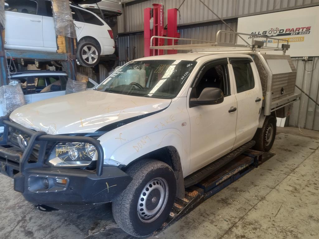 Volkswagen, Amarok Overflow Bottle 2H, 10/10-09/22