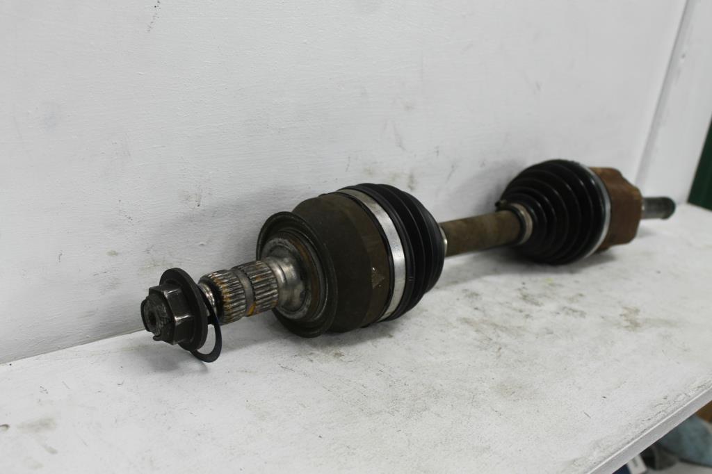 Used Holden, Cruze Left Driveshaft Auto 2.0, Jh, 03/11 01/17 2012 – image 2 - All Good Parts