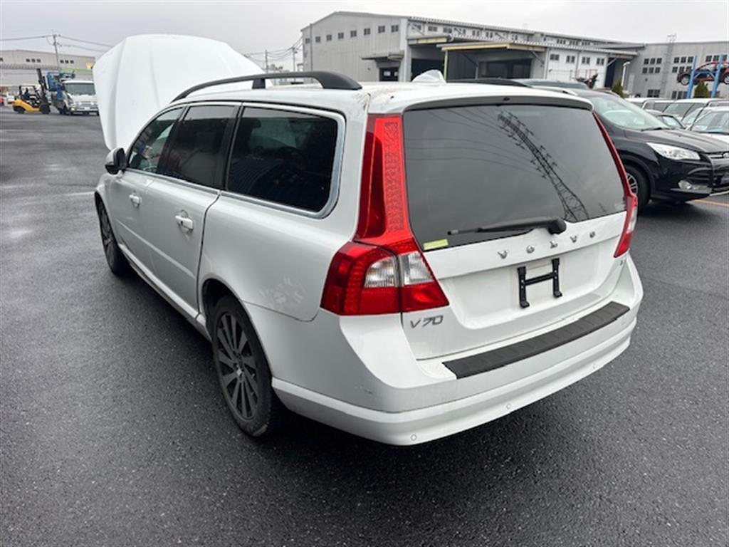Used Volvo, S70/V70/C70, Bonnet Hinge/Strut V70 (Yv1Bw...), Hinge (Pair), Bw, 03/08-01/13 2013 – image 4 - All Good Parts