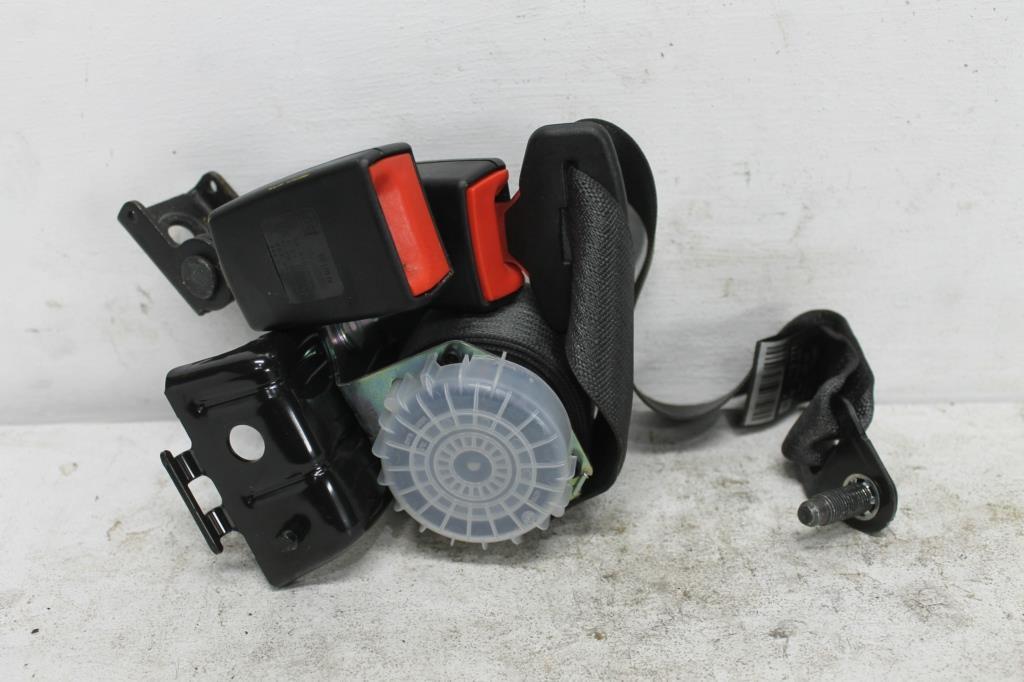 Used Holden, Cruze Seat Belt Lh Rear Assy (Belt And Stalk), Hatch, Jh, 03/11 01/17 2012 – image 2 - All Good Parts
