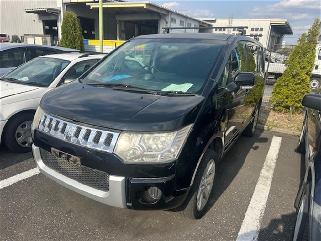 Used Mitsubishi, Delica, Bonnet 5Th Gen 07- (Import) 2009 – main images - All Good Parts